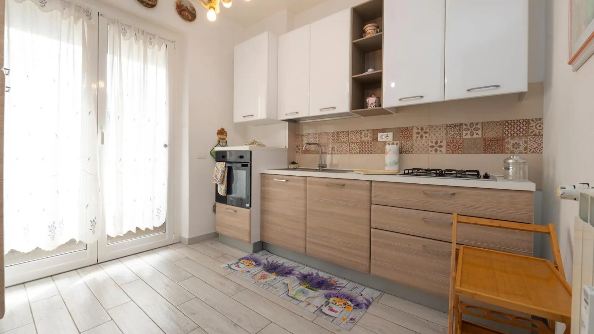 Apartment 281 - Casa Bouganville Sestri Levante, 12Minuti A Piedi Dal Mare E Dal Centro Italy